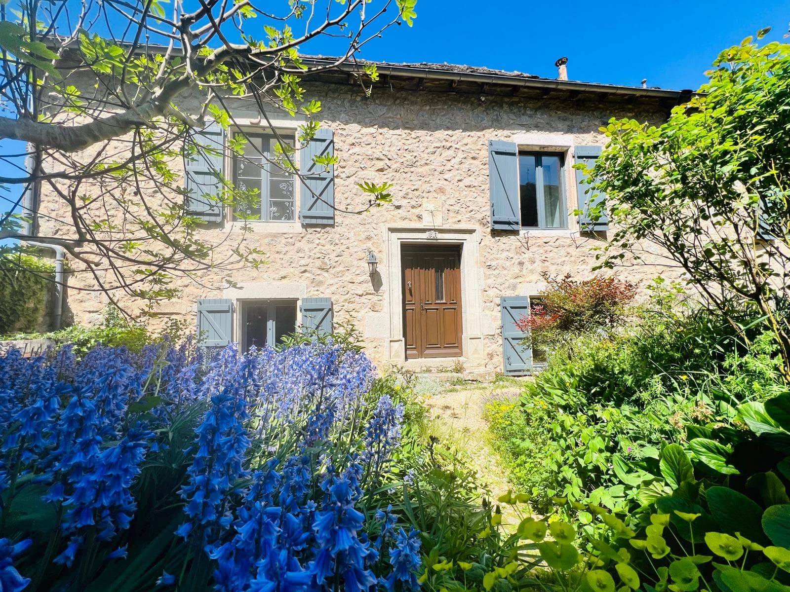 Maison Jeune, Rando, Yoga et Naturo - Aveyron